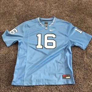 UNC-Chapel Hill football jersey size L